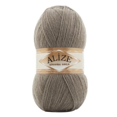 Alize Angora Gold, 100g., 550m. Alize Angora Gold, 100g., 550m.
