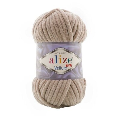 Alize Velluto, 100g., 68m. Alize Velluto, 100g., 68m.