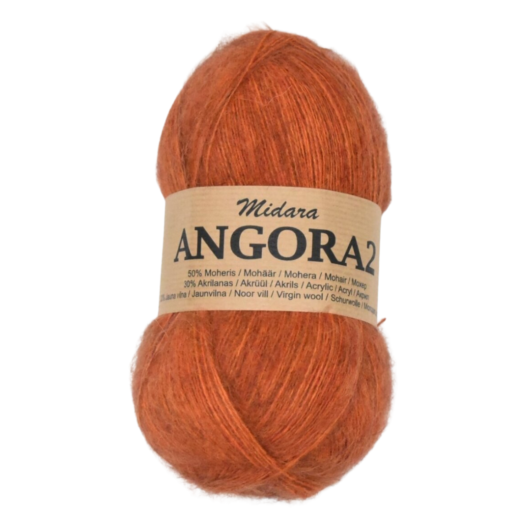 Angora 2, 100g., 750m. Angora 2, 100g., 750m.